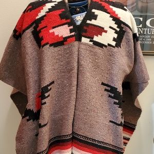 Vintage Native American Navajo Style Mexican Wool Poncho Zarape.